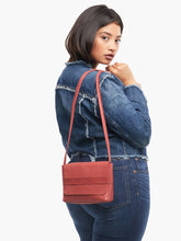 Load image into Gallery viewer, Mare Small Crossbody
