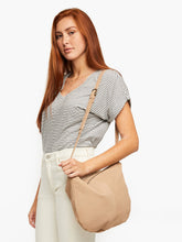Load image into Gallery viewer, Jenifer Crossbody
