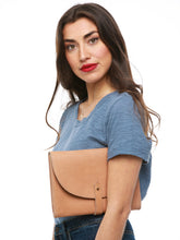 Load image into Gallery viewer, Chaltu Clutch
